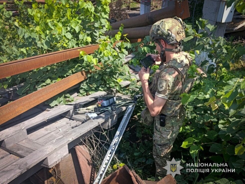 У Сумах ворожий FPV-дрон впав на подвір’я приватного домоволодіння