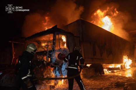 Уночі в Сумах російська армія вбила трьох водіїв “Нової пошти”