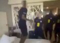ВІДЕО.Гравці збірної Англії влаштували бійку в готелі: партнери знімали все