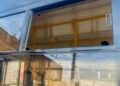 Ворожий FPV-дрон атакував комунальний автобус маршруту «Суми – Стецьківка»