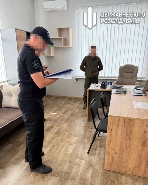 ДБР проводить масштабні обшуки у ТЦК по всій Україні: перевіряють корупцію, побиття та перевищення повноважень
