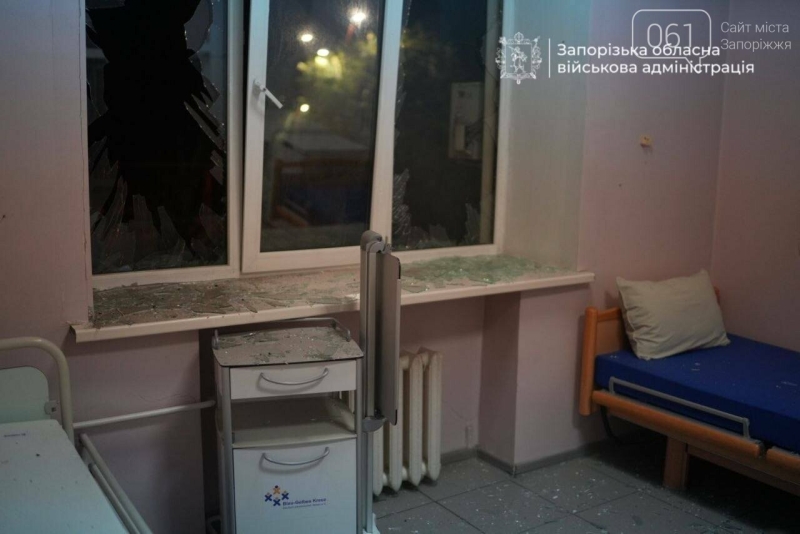 Ворожий дрон вдарив по лікарні у Запоріжжі