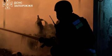 У Запорізькому районі через російські обстріли за добу виникло дев’ять пожеж