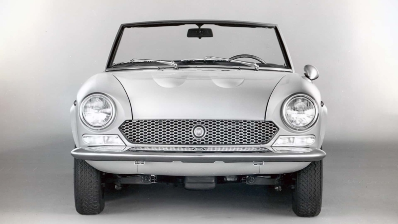 Fiat 124 Sport Spider: Як італійський стиль підкорив Америку та став легендою ралі
