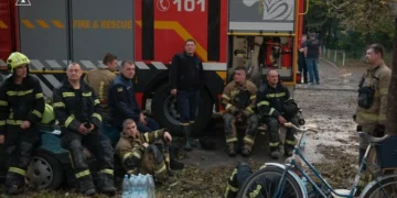 Наслідки російського обстрілу у Києві ліквідовано. Вдалося врятувати 105 людей