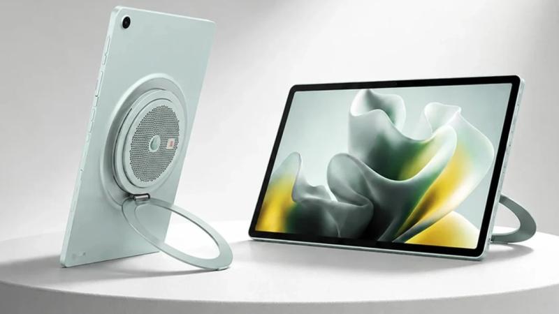 Motorola представила Moto Pad 70 Groove — недорогий планшет із вбудованою колонкою JBL і синхронним перекладом на сорок мов