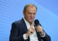 Дональд Туск виступає з заявою про оборону країни