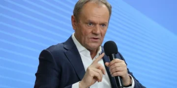 Дональд Туск виступає з заявою про оборону країни
