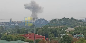Дим над районом окупованого Донецька