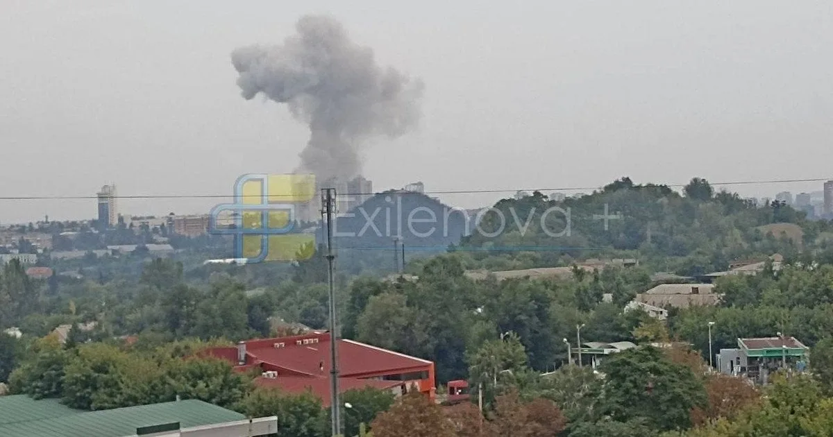 Дим над районом окупованого Донецька