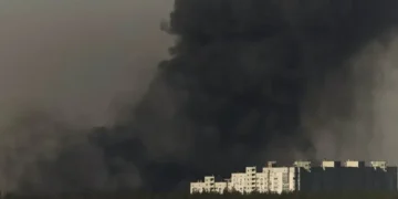 Дим над столицею після нічної атаки