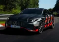 Електричний Mercedes CLA 45 на трасі Нюрбургринг