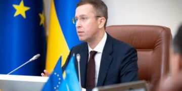 Глава уряду Корецький провів термінову нараду з аграріями: обговорили наслідки блокади портів та ризики для експорту