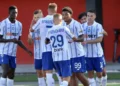 Гравці Динамо святкують гол у ворота Вереса