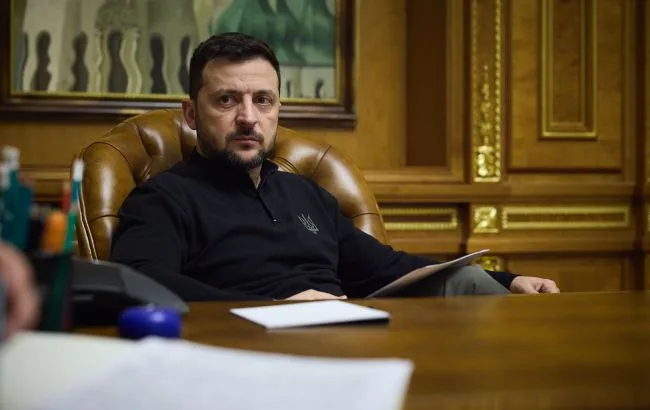 Карта лінії фронту з позначеними змінами контролю