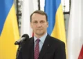 Міністр закордонних справ Польщі на дипломатичній зустрічі