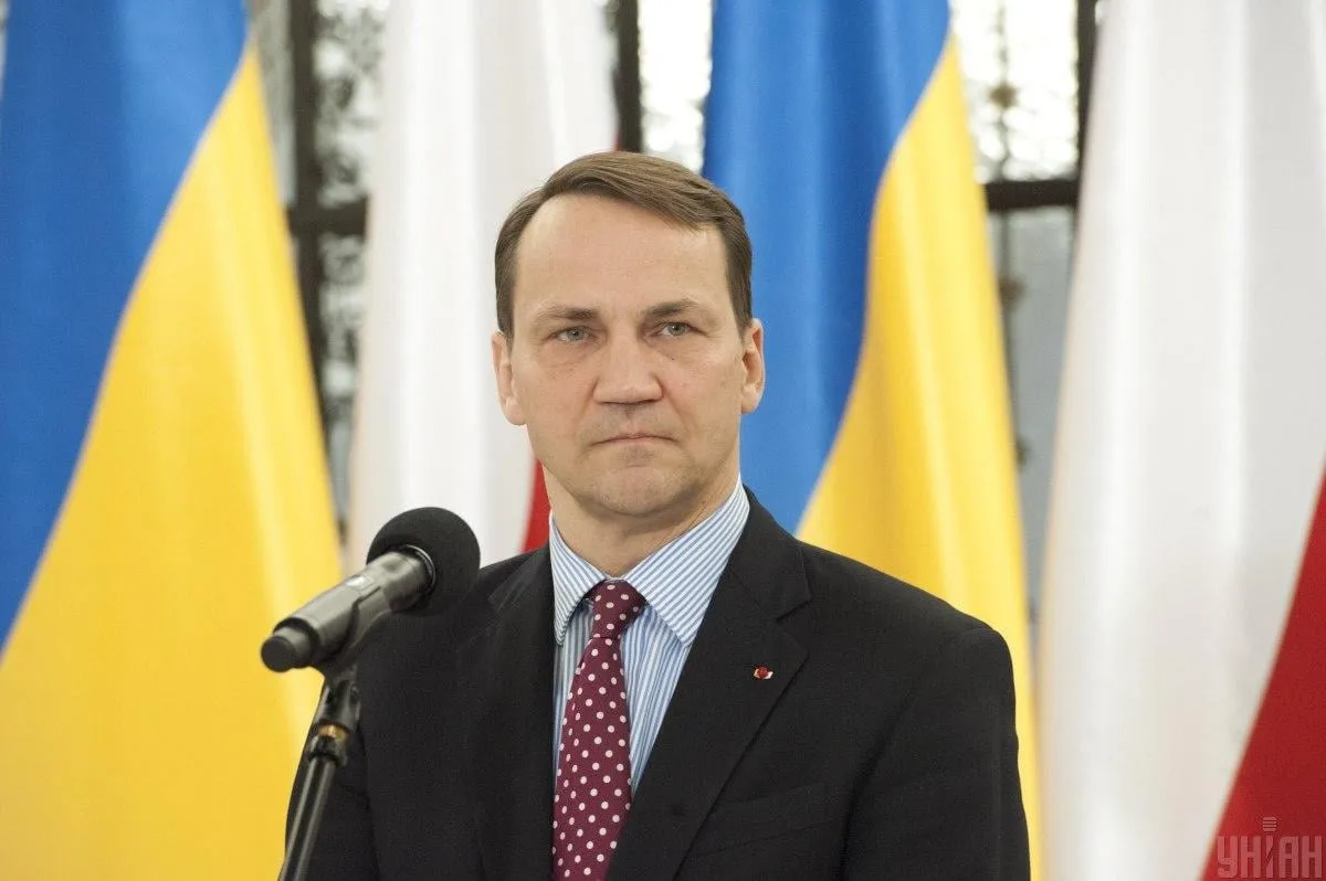 Міністр закордонних справ Польщі на дипломатичній зустрічі