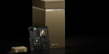 Настільний корпус суперкомп'ютера NVIDIA з рідинним охолодженням