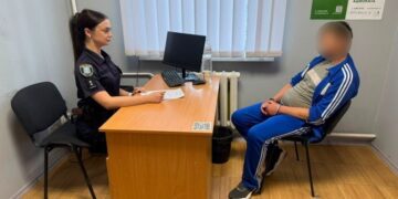 Охтирські поліцейські викрили чоловіка у збуті наркотиків