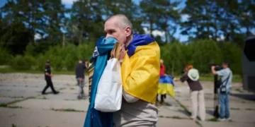 Омбудсмен коментує ситуацію з полоненими на пресконференції