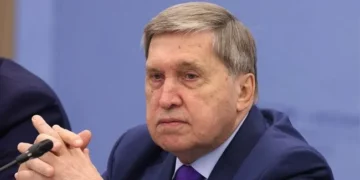 Помічник Путіна на брифінгу для преси