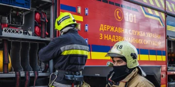 Пошкоджена складська будівля після удару дрона