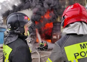 Пожежа на території теплової електростанції вночі