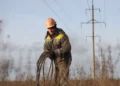 Промислове підприємство відновлює роботу після обстрілу