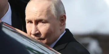 Путін під час публічного виступу перед аудиторією
