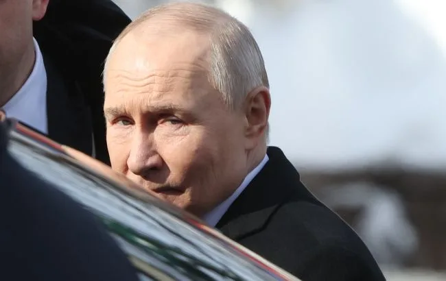 Путін під час публічного виступу перед аудиторією
