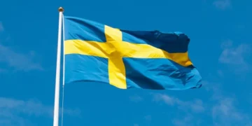 Швидкісний катер берегової охорони на воді