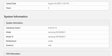 Смартфон Pixel 11 Pro XL на темному фоні