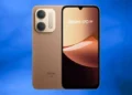 Смартфон Xiaomi у трьох кольорах корпусу