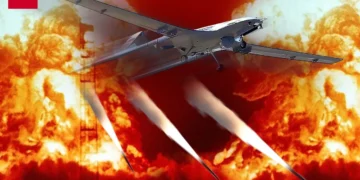 Темні вулиці окупованого міста вночі без освітлення