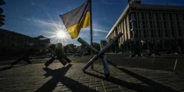 Українська система ППО перехоплює ракету вночі