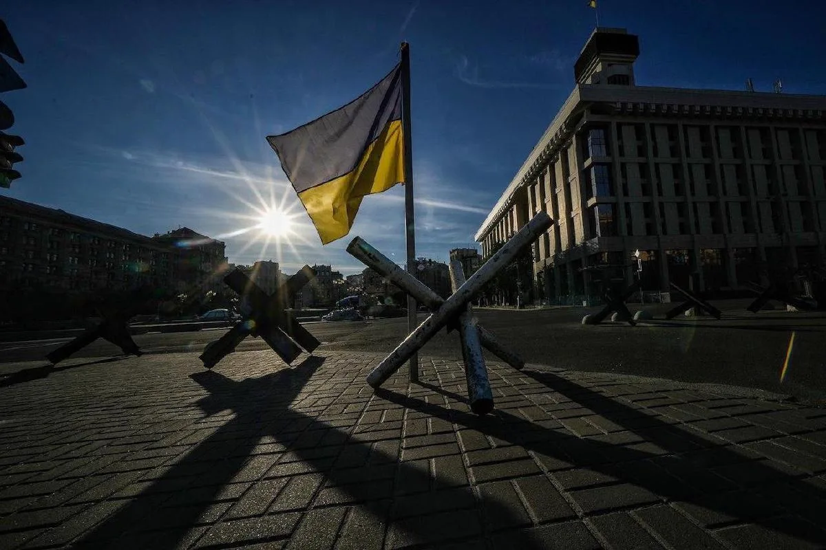 Українська система ППО перехоплює ракету вночі