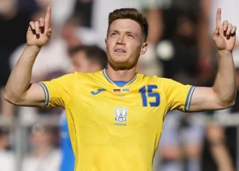 Український футболіст у формі нового клубу