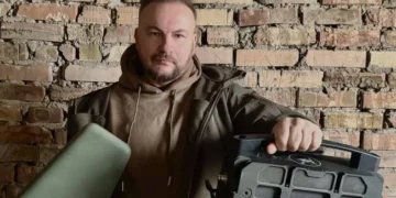 Зруйнований продовольчий склад після ракетного удару