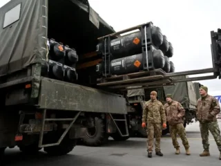 Як німецький Sonderstab Ukraine обходить бюрократію заради швидкої закупівлі зброї для України