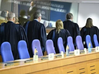 ПАРЄ шукає юридичний шлях до заморожених активів Росії для компенсацій Україні