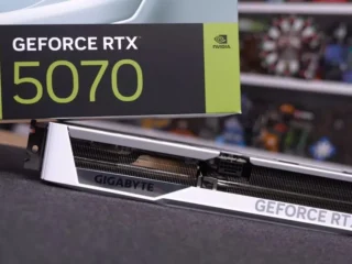 NVIDIA перевзуває RTX 5070 у більший чип GB203 без зміни характеристик