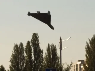 Денна атака дронів на Київ показала нову тактику росіян і навантаження на ППО
