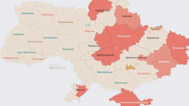 Масована атака дронами по Україні оголила слабкі місця системи оповіщення