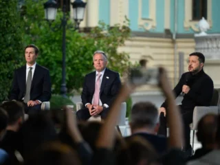 Провал місії Кушнера і Віткоффа показав, що Путін готовий воювати роками