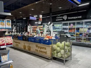 Чому в українських супермаркетах знову зросли ціни на яйця, олію та хліб