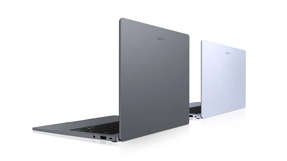 Порти USB-C та HDMI збоку корпуса ноутбука