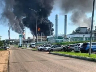 Українські дрони вивели з ладу два російські НПЗ і поглибили паливну кризу РФ