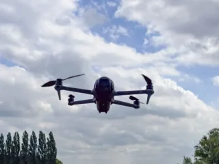 Удар FPV-дрона по автобусу в Запоріжжі показує системність атак на цивільну логістику
