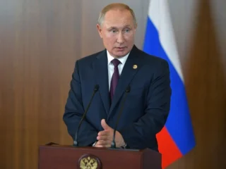 Відео з розгубленим Путіним нагадало, як Кремль знищував незалежну пресу