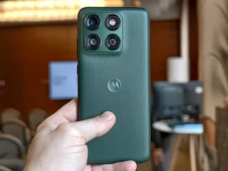 Motorola Edge 70 Plus поєднує 200-мегапіксельну камеру з екраном на 5200 ніт за €529